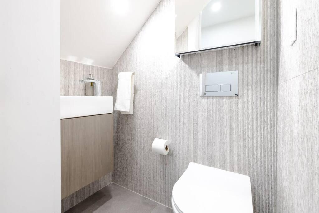 Apartamento 170-g 3br Duplex With Outdoor Space East Village Nova York