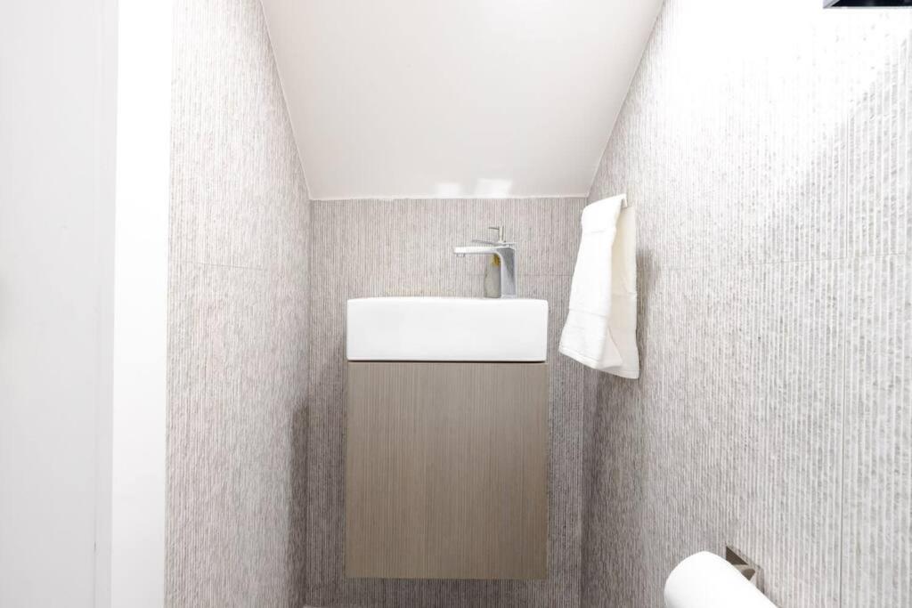 170-g 3br Duplex With Outdoor Space East Village Apartamento *